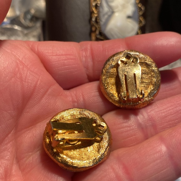 Vintage earrings - Picture 2 of 3